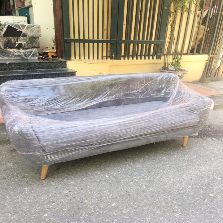 7 Sai Lầm Khi Dùng Màng Cuốn PE Quấn Nội Thất (Và Cách Làm Đúng Từ Chuyên Gia) 76 Màng PE quấn sofa