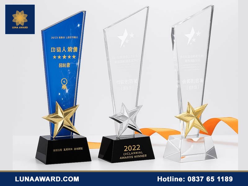 Luna Award Vietnam báo giá cúp hợp kim mới nhất hiện nay 2 Luna Award Vietnam báo giá cúp hợp kim mới nhất hiện nay
